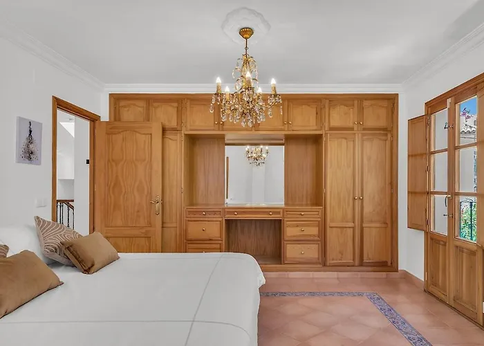 Casa Theresa إِستيبونا