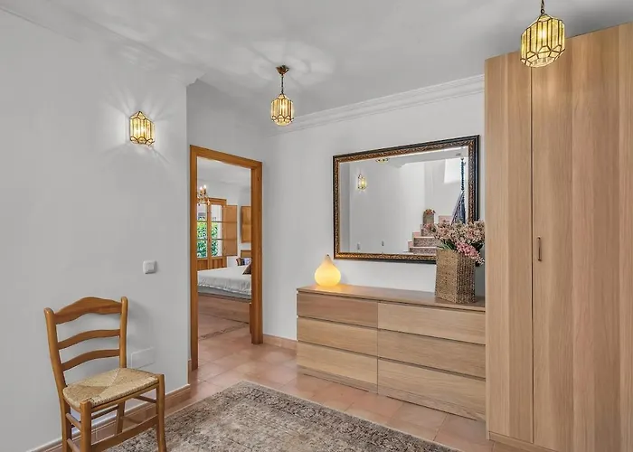 Casa Theresa بيت للعطل *